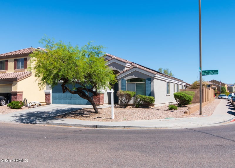 23680 Huntington Dr, Buckeye, AZ 85326