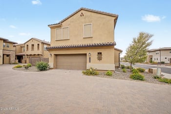 2369 Gloria Ln, Phoenix, AZ 85085