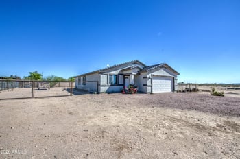 237 N 377th Ln, Tonopah, AZ 85354