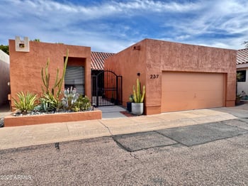 237 W Denton Ln, Phoenix, AZ 85013