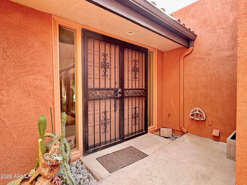 237 W Denton Ln, Phoenix, AZ 85013
