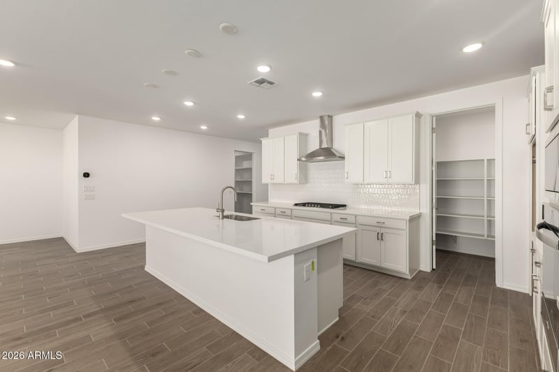 2370 Dolcetto Dr, San Tan Valley, AZ 85143