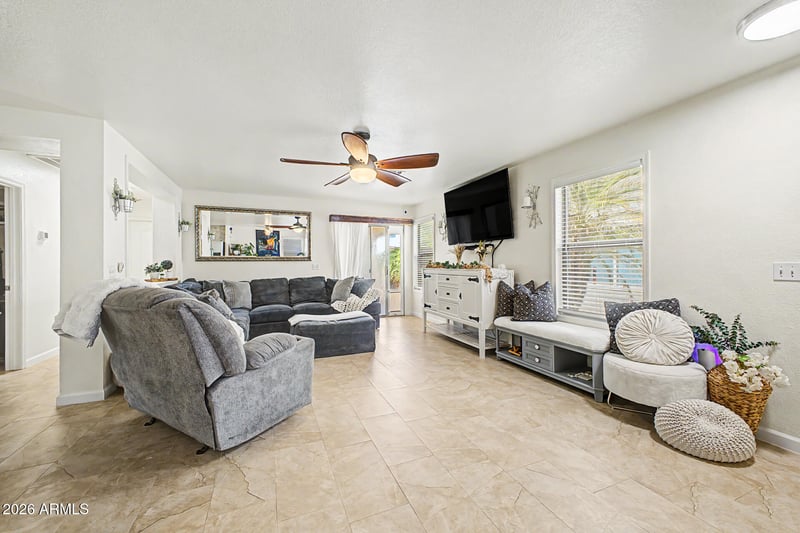 2370 E Peach Tree Dr, Chandler, AZ 85249