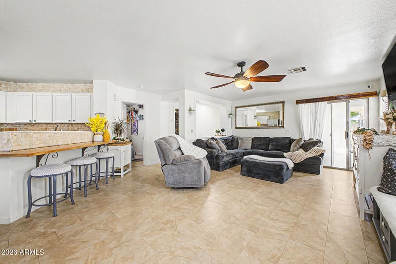 2370 E Peach Tree Dr, Chandler, AZ 85249