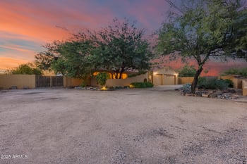 23712 104th Ave, Peoria, AZ 85383