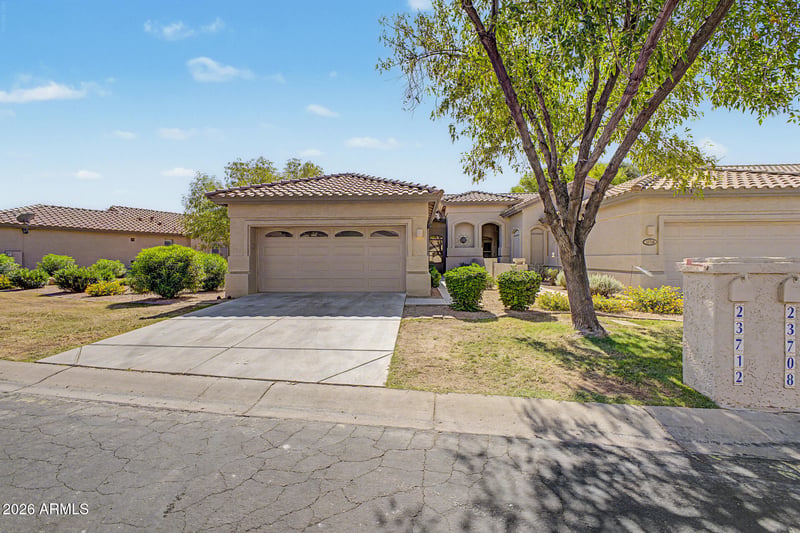 23712 Pleasant Way, Sun Lakes, AZ 85248
