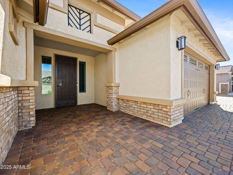23733 169th Ln, Surprise, AZ 85387