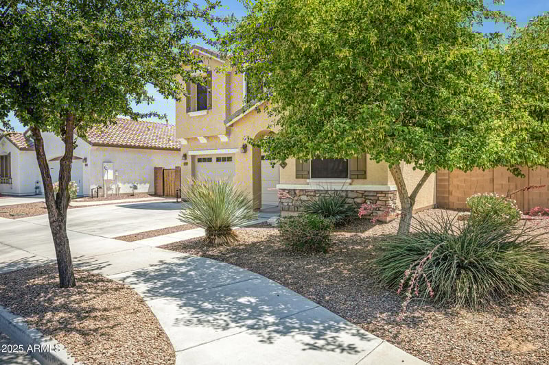 23733 209th Pl, Queen Creek, AZ 85142