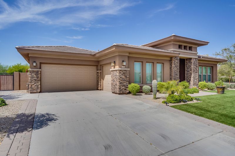 2374 N 159th Dr, Goodyear, AZ 85395
