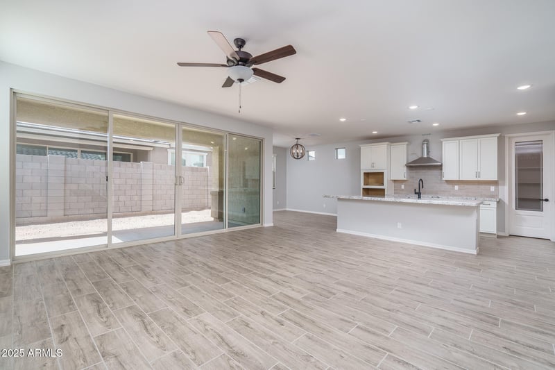 23764 162nd Ave, Surprise, AZ 85387