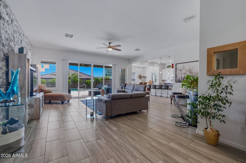 23769 169th Ave, Surprise, AZ 85387