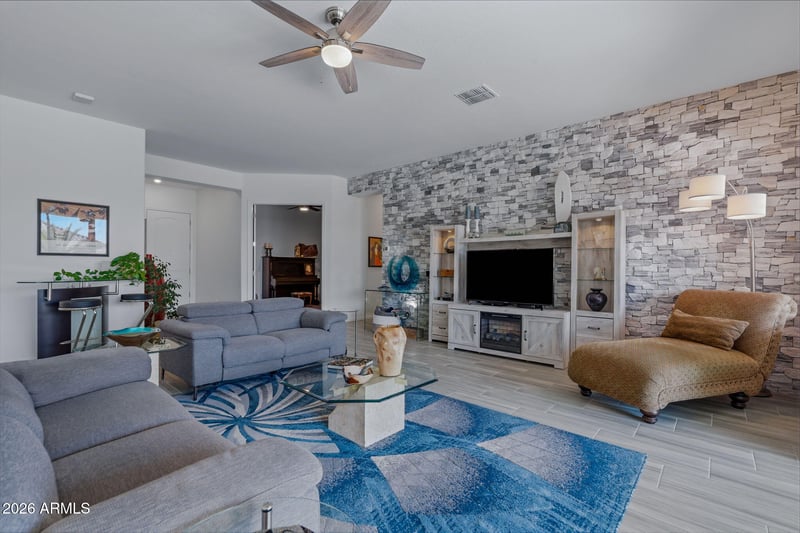 23769 N 169th Ave, Surprise, AZ 85387
