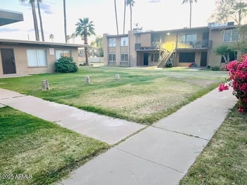 2377 Hazelwood St, Phoenix, AZ 85015