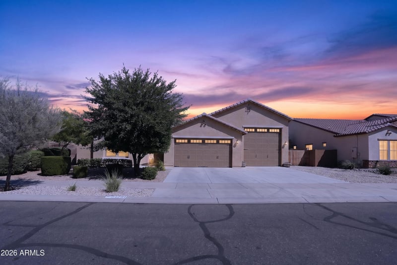 23781 169th Ln, Surprise, AZ 85387