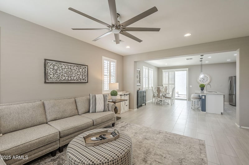 238 56th Pl, Mesa, AZ 85205