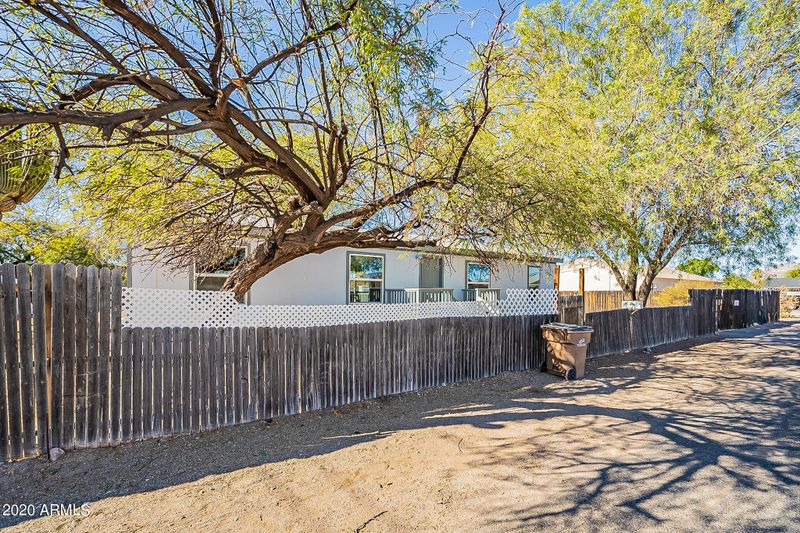 238 S Emerald Dr, Apache Junction, AZ 85120