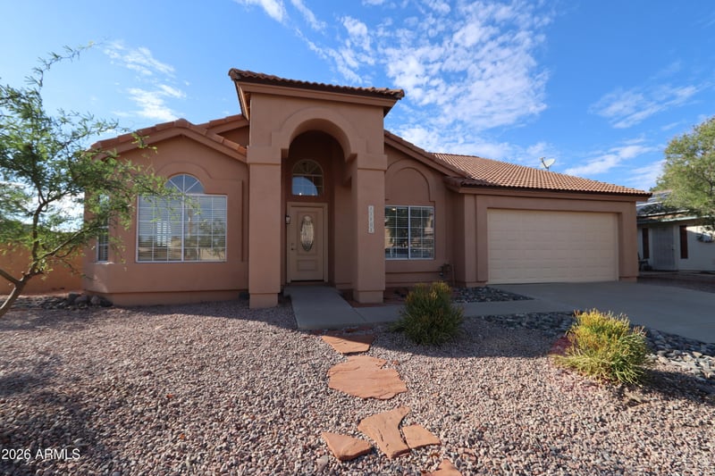 23802 N 39th Ln, Glendale, AZ 85310
