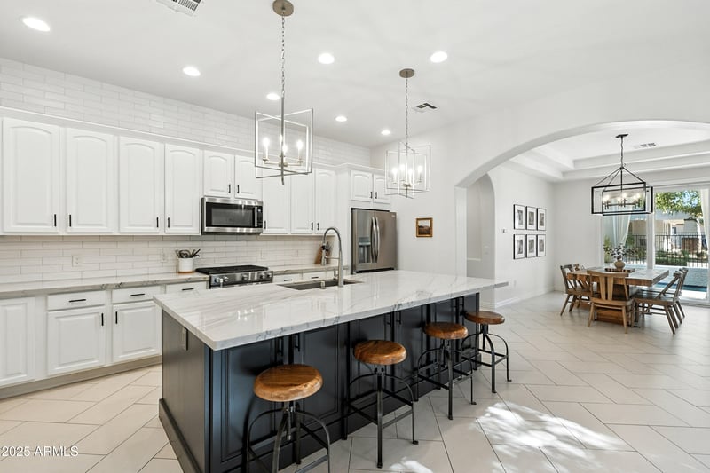 2381 Azalea Dr, Chandler, AZ 85286