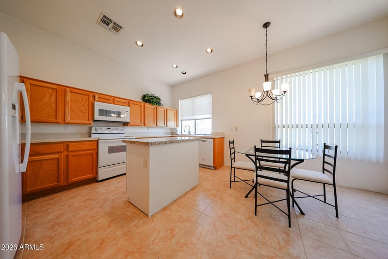 23822 Serenity Way, Sun Lakes, AZ 85248