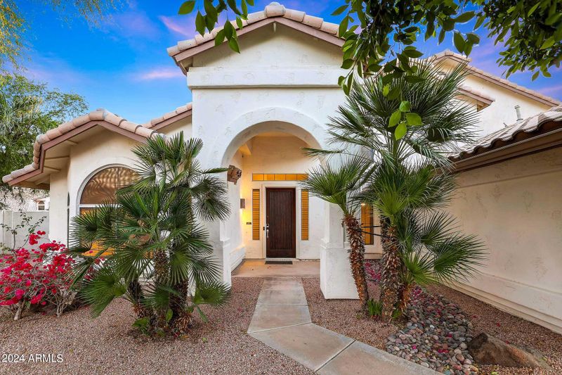 23828 N 58th Ave, Glendale, AZ 85310