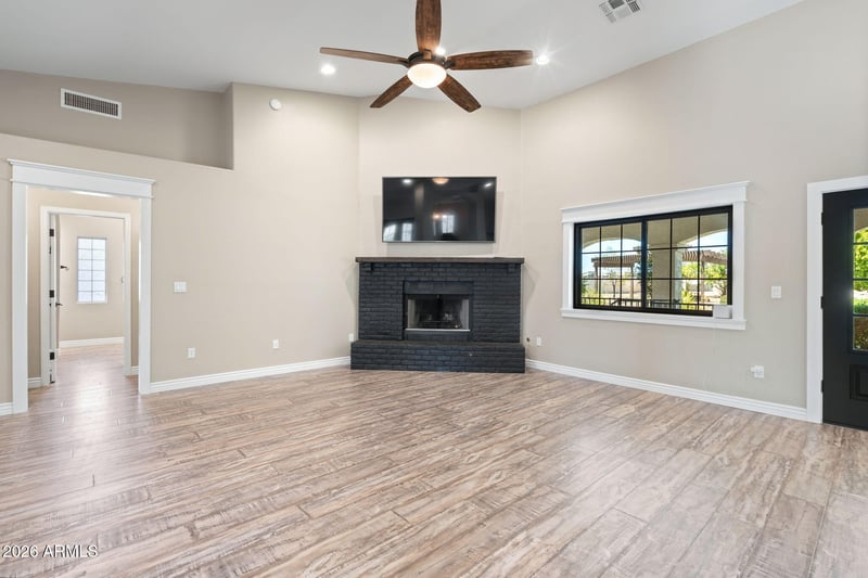 23828 N 97th Ave, Peoria, AZ 85383
