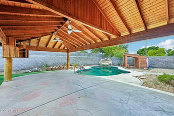 23843 N 41st Ave, Glendale, AZ 85310