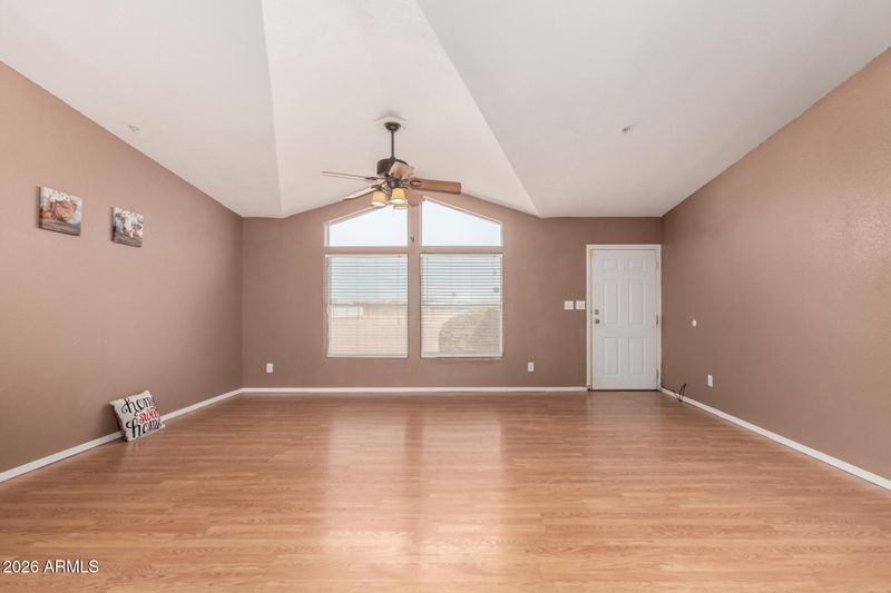 23851 W Tether Trl, Wittmann, AZ 85361