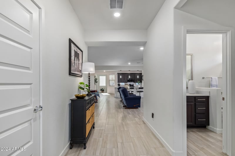 23852 167th Ln, Surprise, AZ 85387