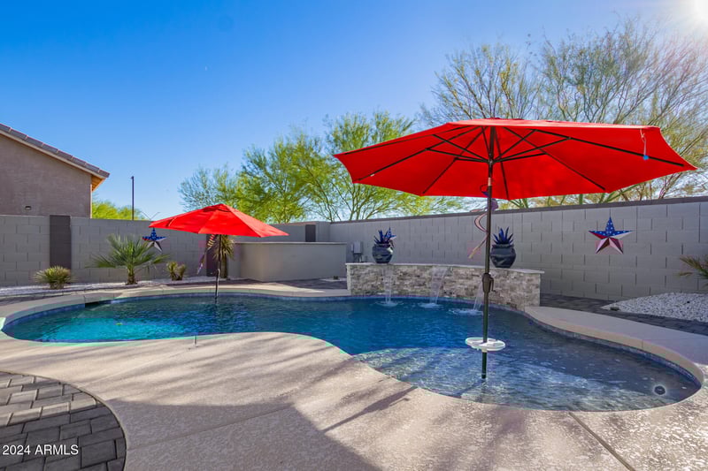 23852 167th Ln, Surprise, AZ 85387