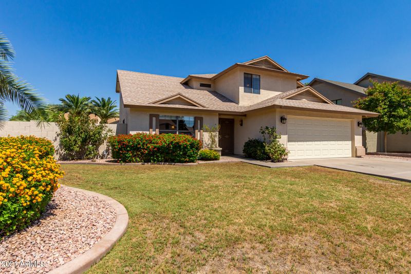 23853 N 40th Dr, Glendale, AZ 85310