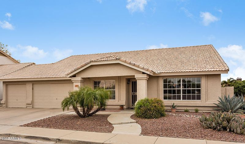 23858 N 44th Ln, Glendale, AZ 85310