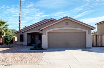 23863 36th Ave, Glendale, AZ 85310