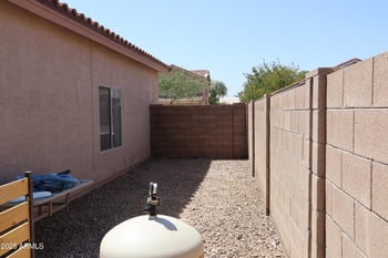 23869 36th Dr, Glendale, AZ 85310
