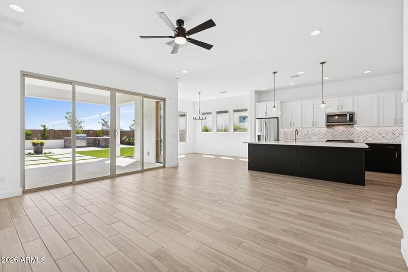 2387 Beldi Ct, San Tan Valley, AZ 85140