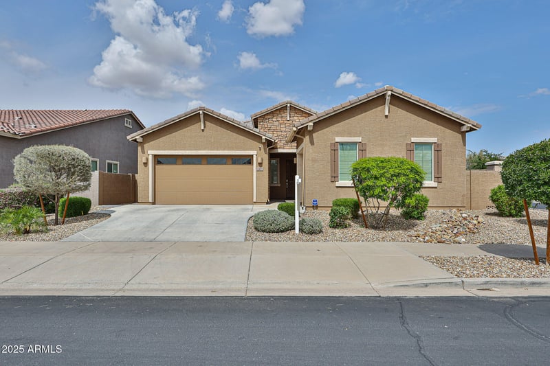 23871 167th Ln, Surprise, AZ 85387