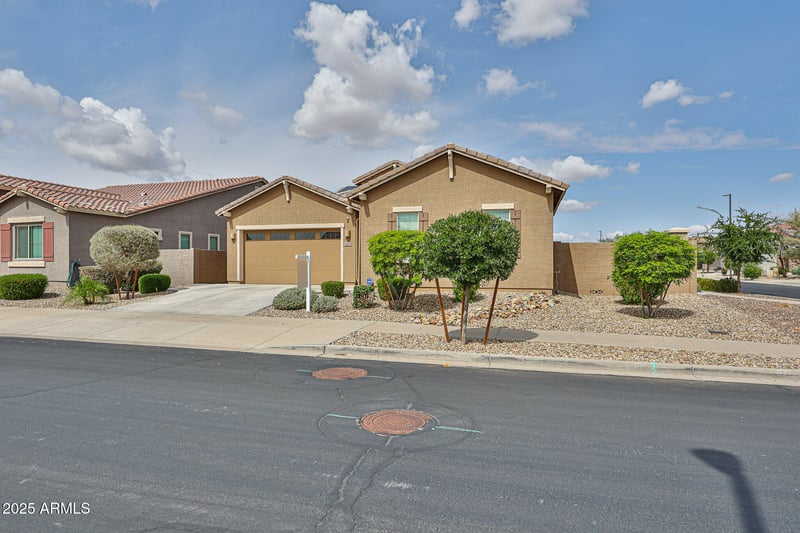 23871 167th Ln, Surprise, AZ 85387
