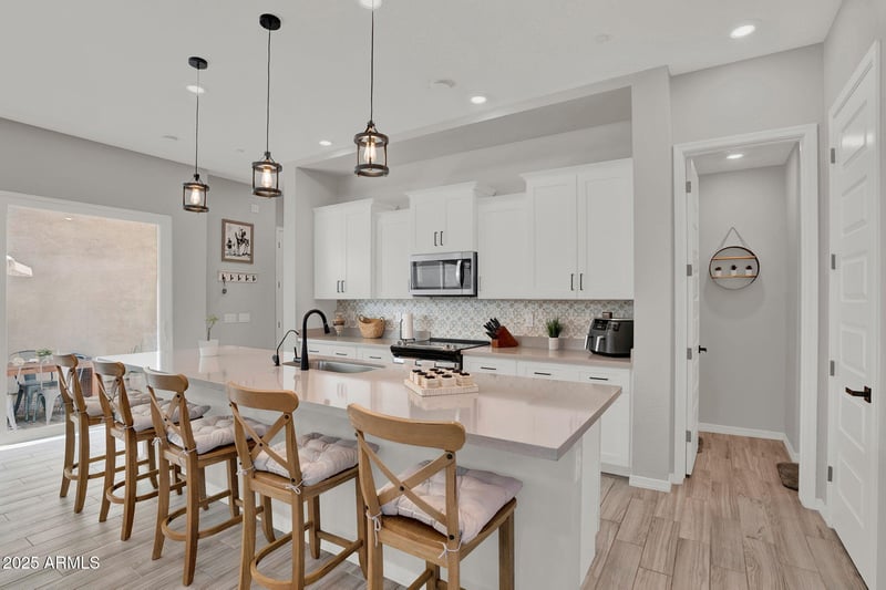 239 Balsam Dr, Chandler, AZ 85286