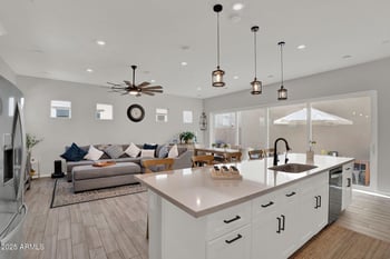 239 Balsam Dr, Chandler, AZ 85286