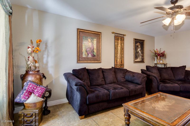239 W Darrow St, Phoenix, AZ 85041