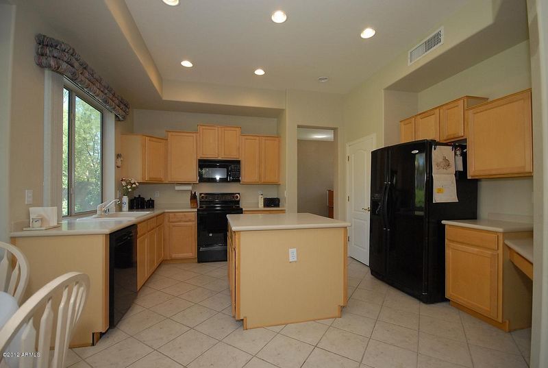 2390 E Stephens Pl, Chandler, AZ 85225