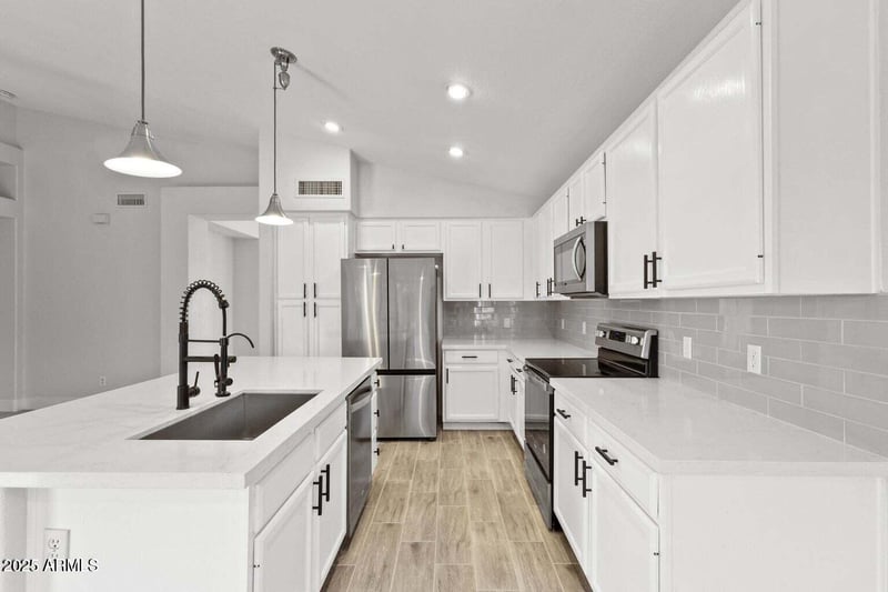 2390 Walnut Dr, Chandler, AZ 85286