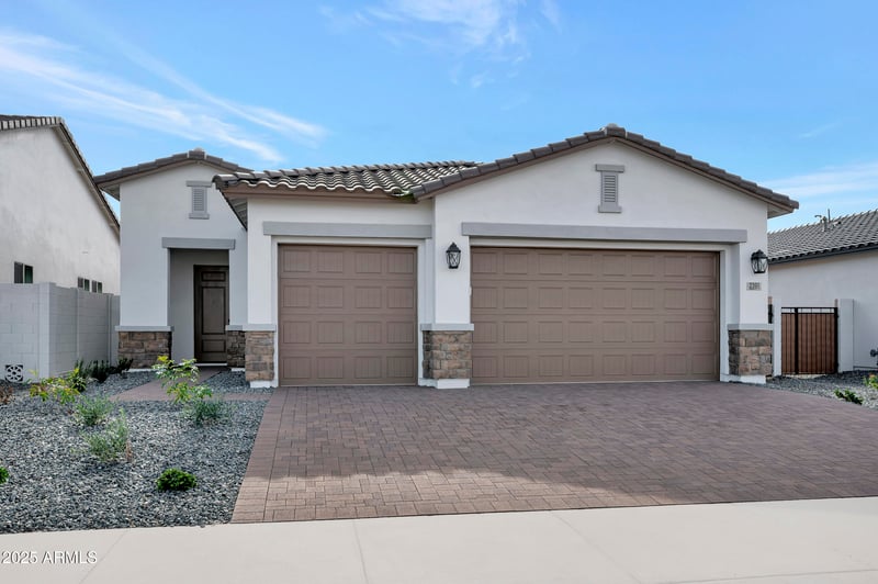 2391 Amfissa Dr, San Tan Valley, AZ 85140