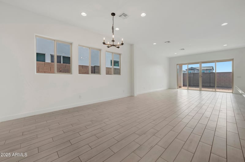 2391 Amfissa Dr, San Tan Valley, AZ 85140