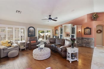 23915 S Sunvista Dr, Sun Lakes, AZ 85248