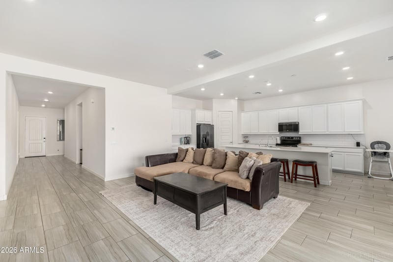 23929 166th Ln, Surprise, AZ 85387