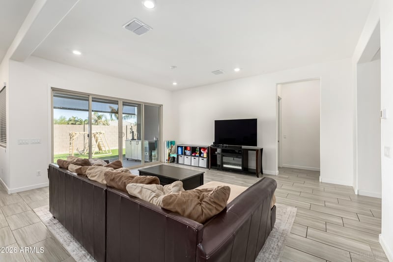 23929 166th Ln, Surprise, AZ 85387