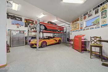 23935 80th Dr, Peoria, AZ 85383