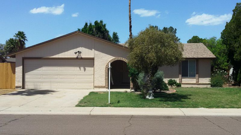 2394 N Comanche Dr, Chandler, AZ 85224