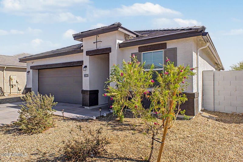 23997 Hilton Ave, Buckeye, AZ 85326