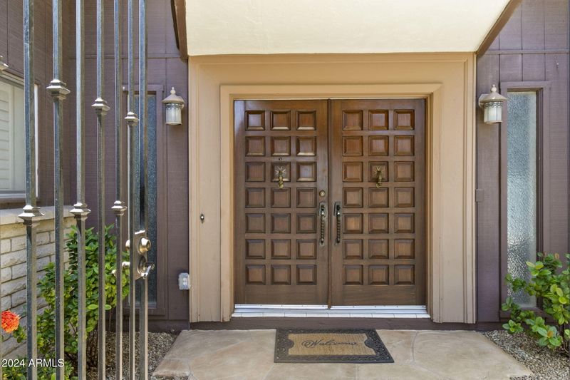 24 E Wagon Wheel Dr E, Phoenix, AZ 85020